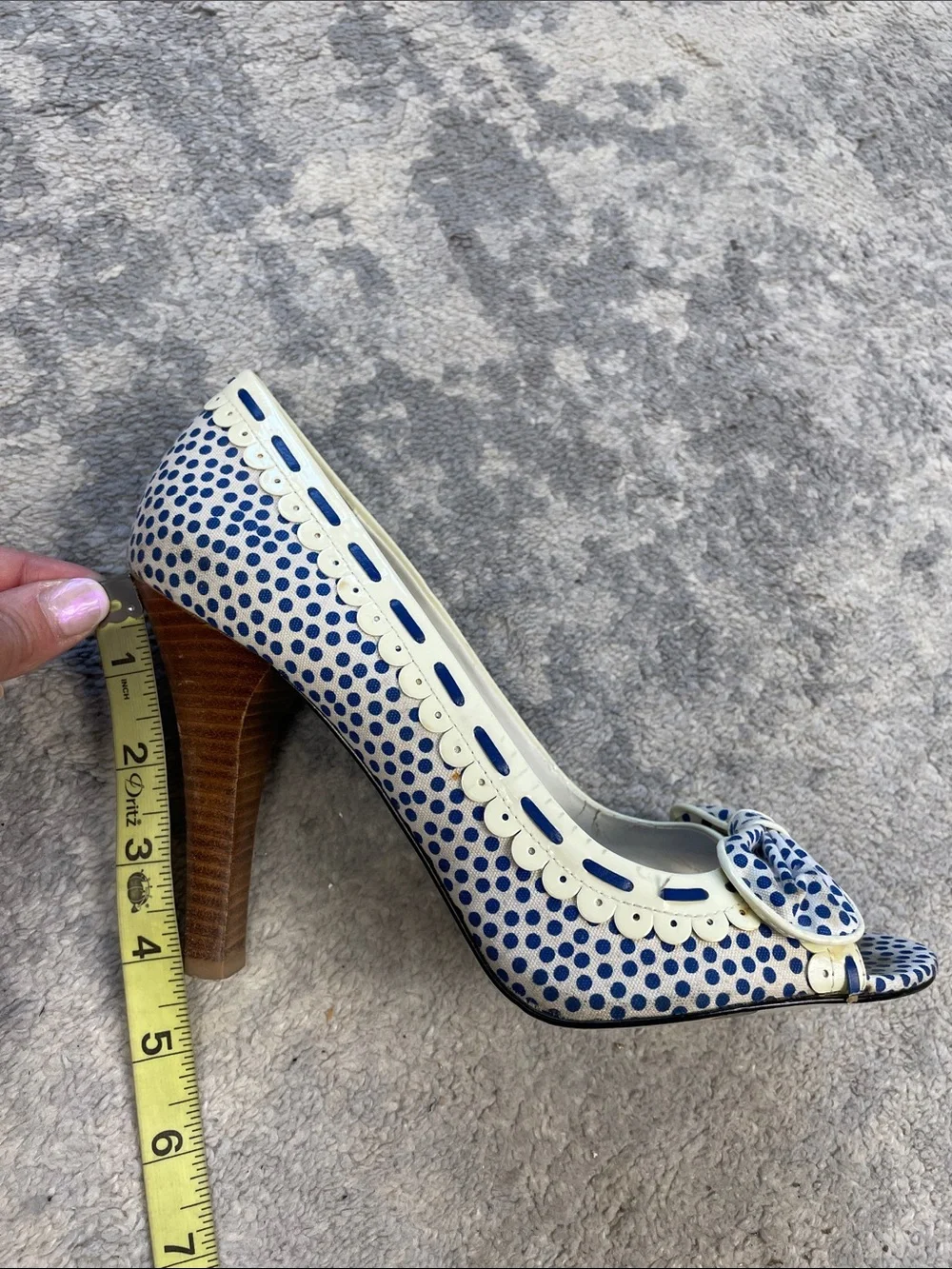 Betseyville Betsey Johnson Valyn Blue White Polka Dot Pumps Retro Bow Sz 9.5